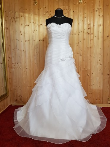 Prinzessinnenkleid BK15-18246 aus Bea's Hochzeits-Boutique