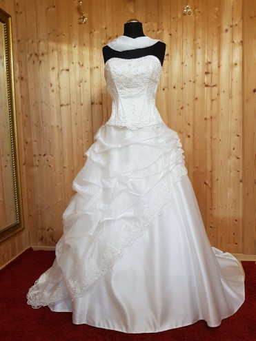 Prinzessinnenkleid BK15-18747 aus Bea's Hochzeits-Boutique