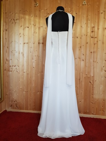 Brautkleid BK15-21334 hinten aus Bea's Hochzeits-Boutique